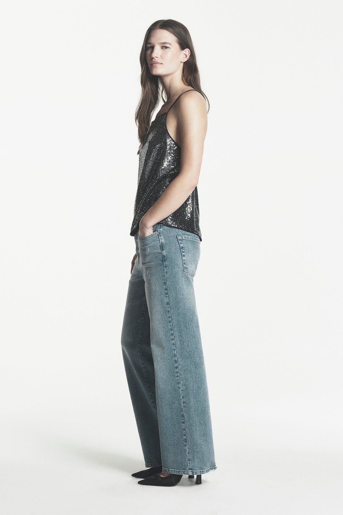 DKNY MID-RISE LOOSE STRAIGHT LEG JEAN