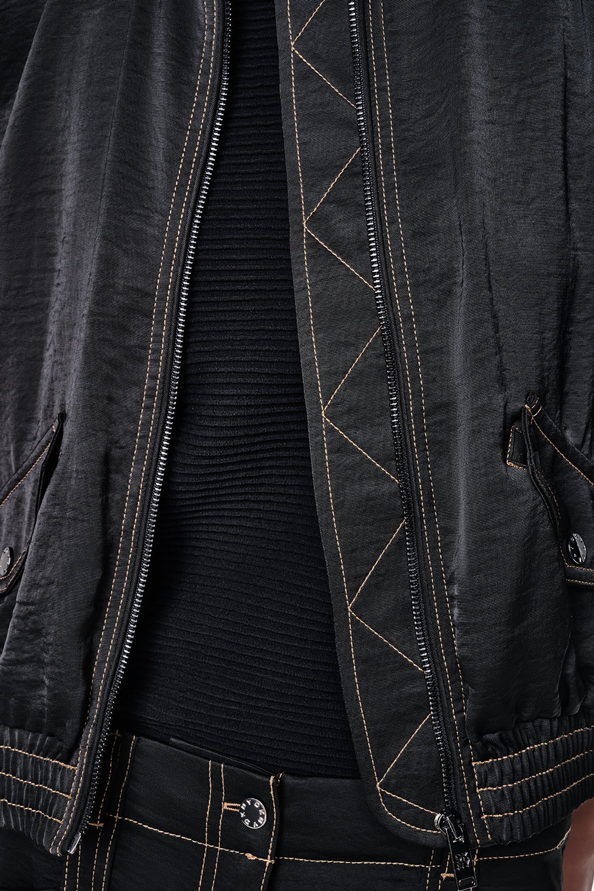 DKNY CONTRAST STITCH JACKET