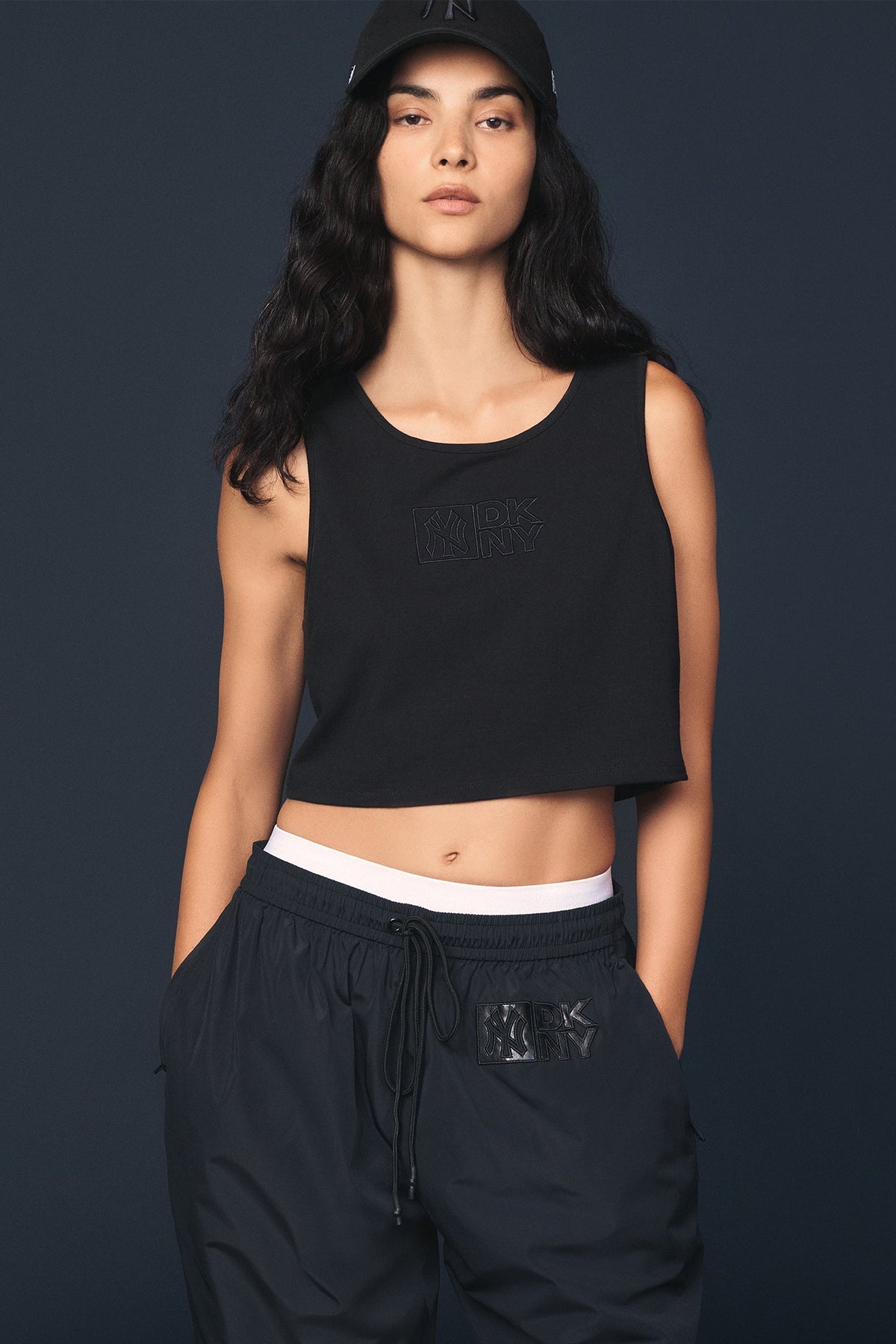 DKNY DKNY X YANKEES EMBROIDERED TRACK PANT