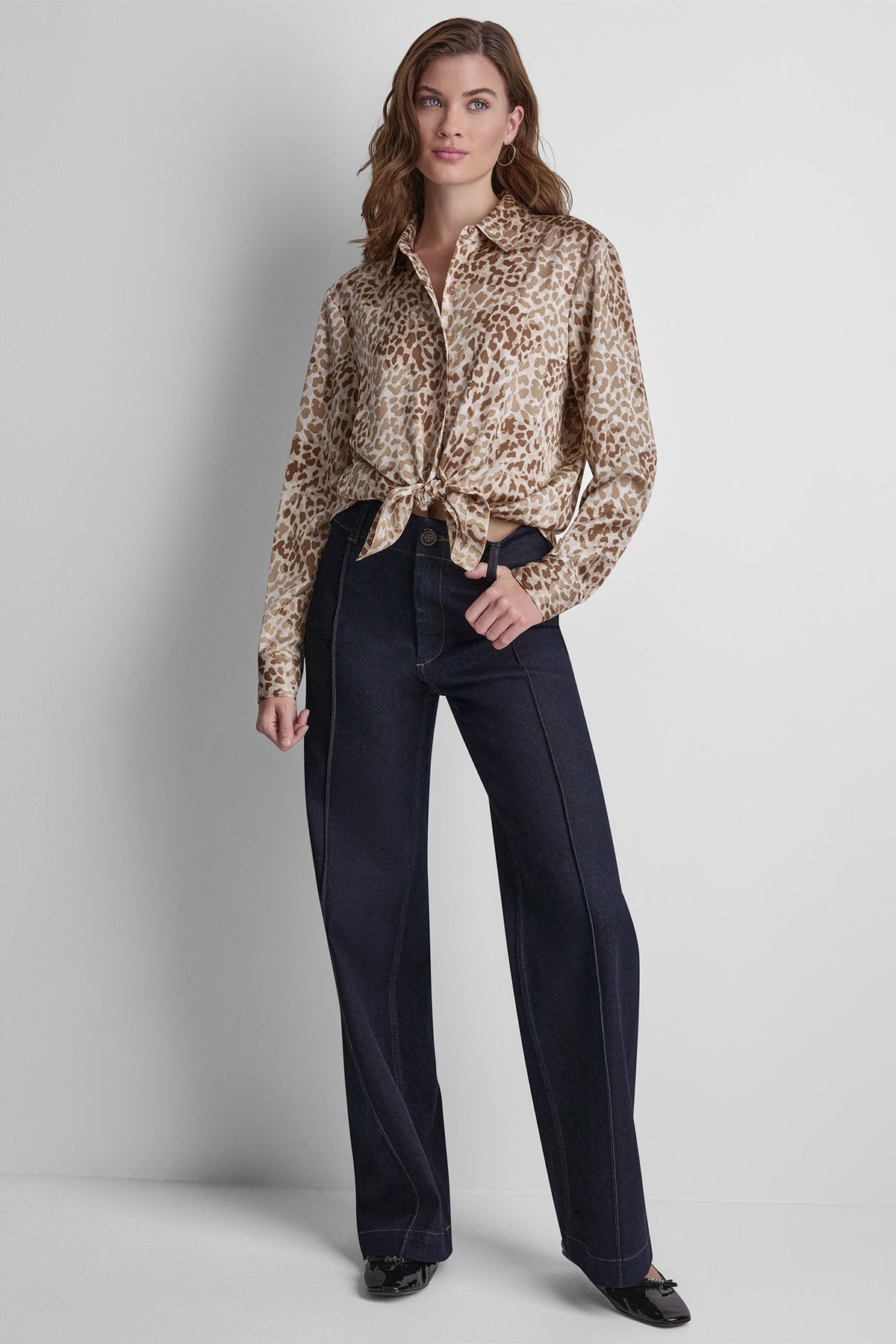 DKNY BUTTON FRONT PRINTED BLOUSE