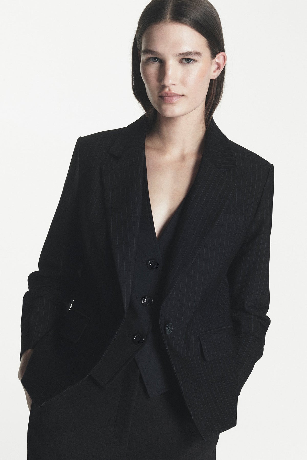 DKNY FRONT BUTTON BLAZER