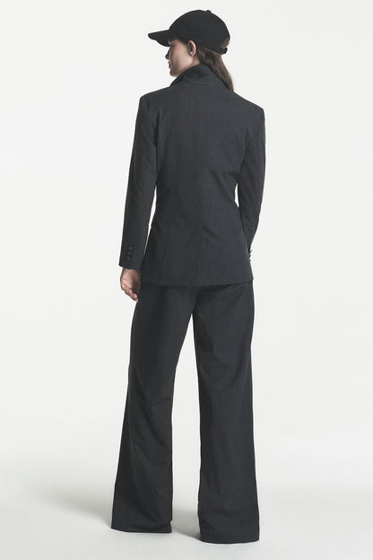 DKNY ONE BUTTON BLAZER