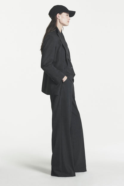 DKNY ONE BUTTON BLAZER