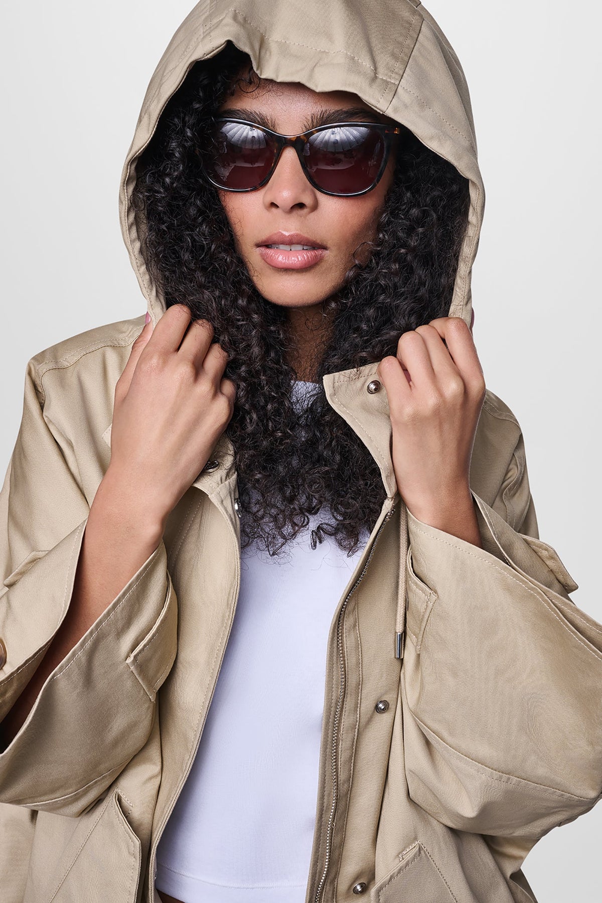 DKNY OVERSIZED HOODED ANORAK