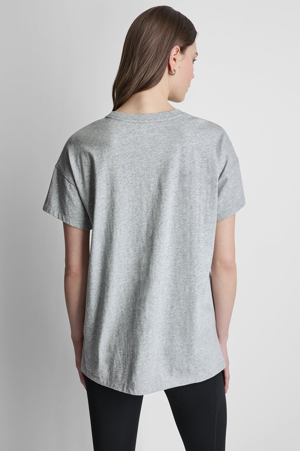 DKNY CAMPUS PATCH DROP SHOULDER TEE