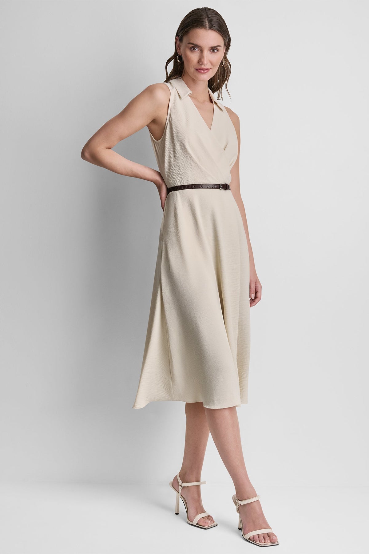 DKNY SLEEVELESS WRAP-EFFECT MIDI SHIRT DRESS