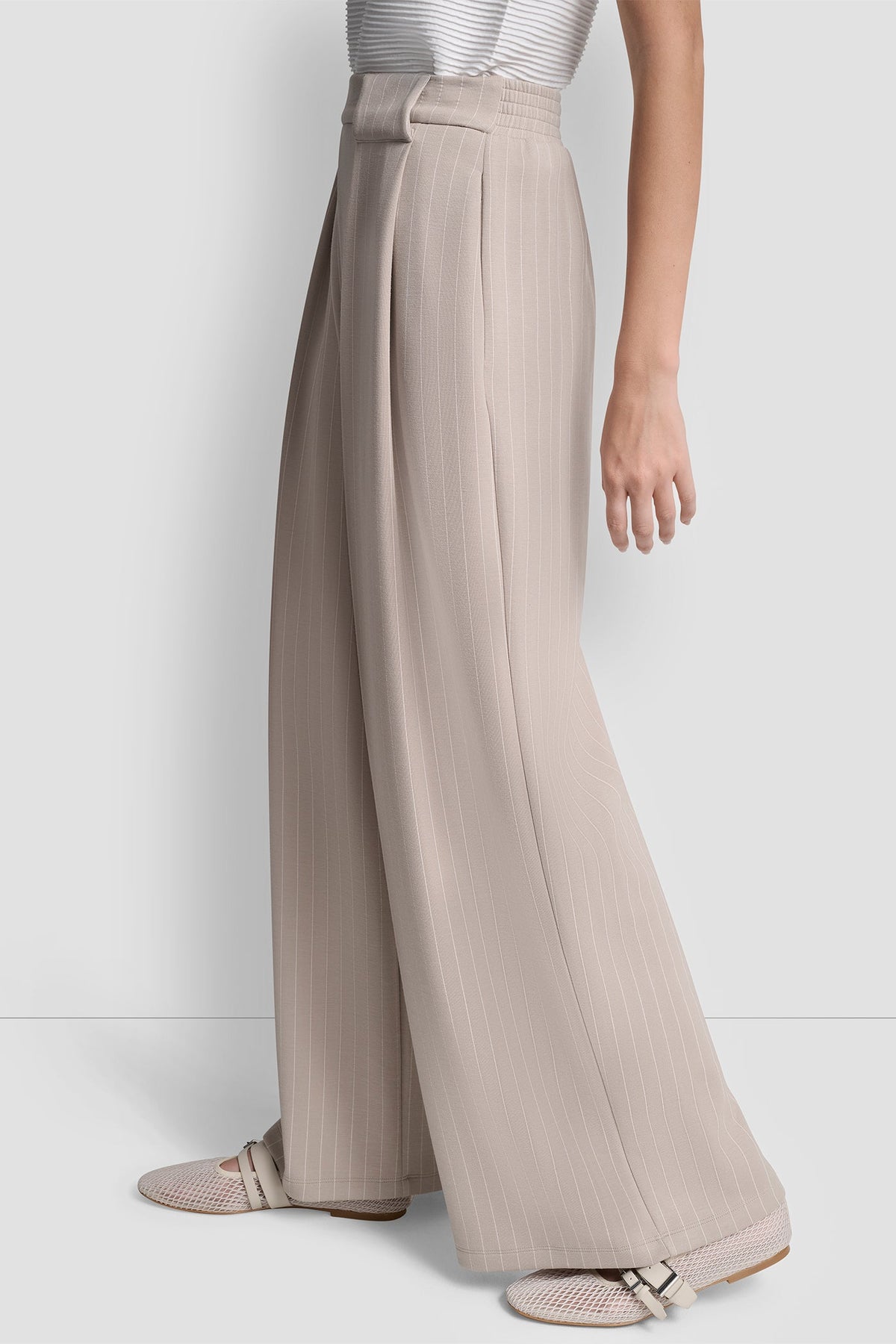 DKNY PINSTRIPED PLEATED STRAIGHT-LEG PULL-ON PANT