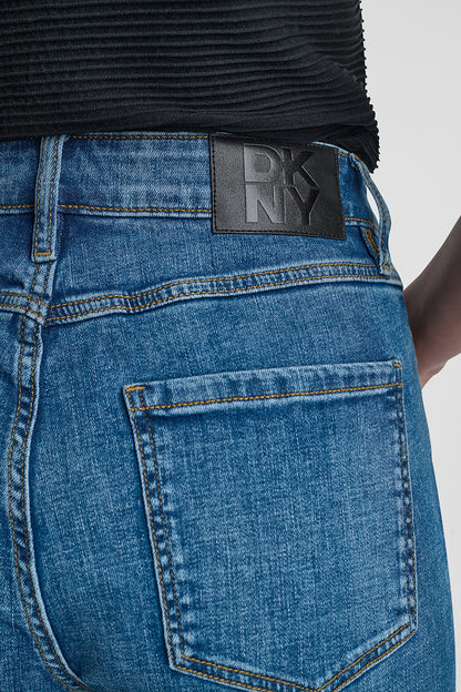 DKNY MID-RISE PINS AND PATCHES STRAIGHT-LEG JEAN