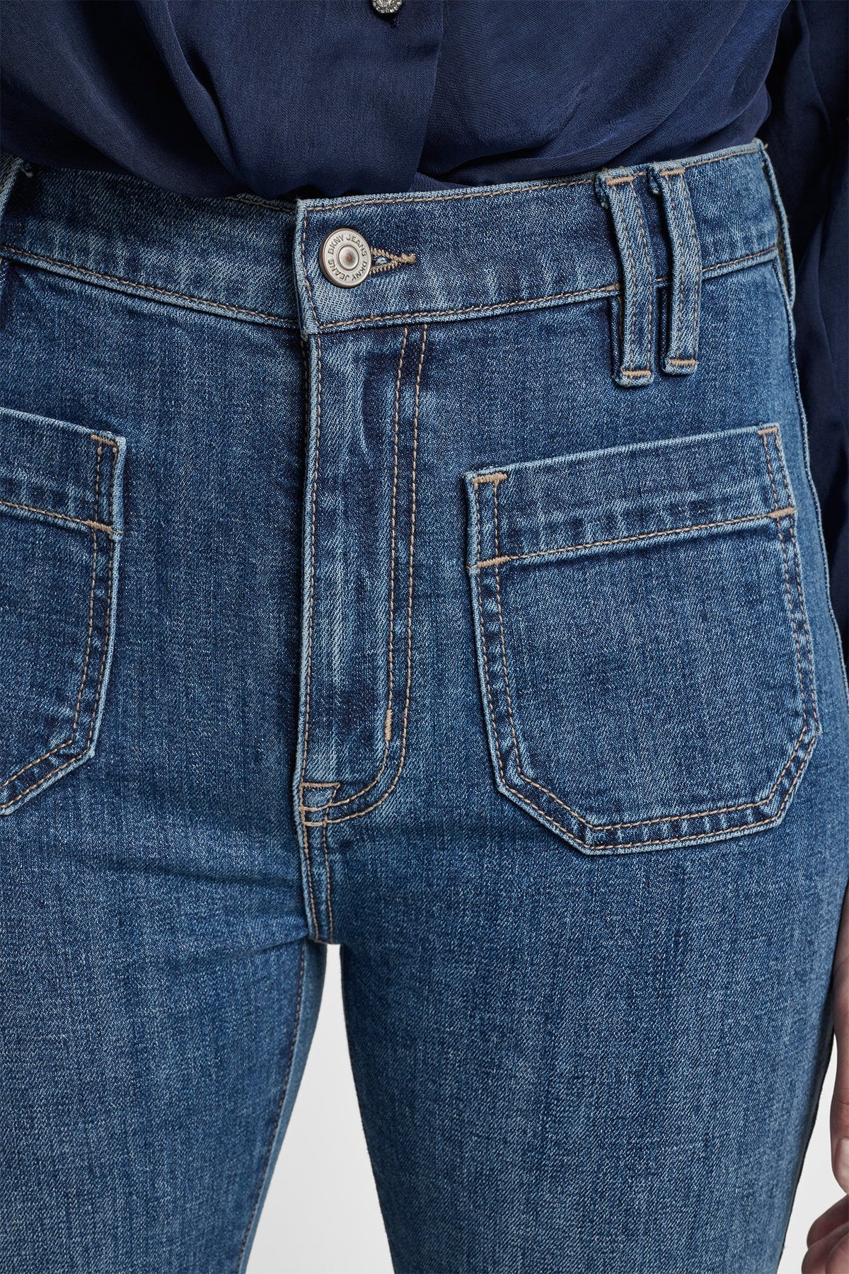 DKNY HIGH-RISE FLARE JEAN