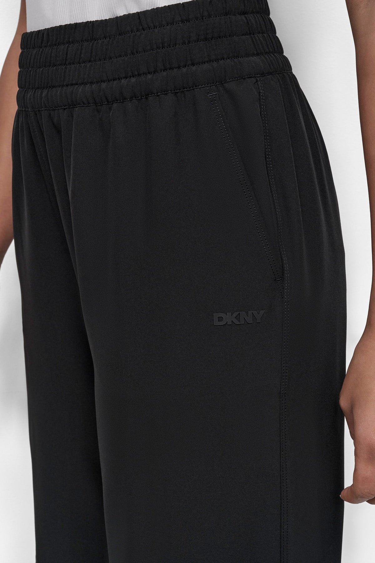 DKNY HIGH-RISE WIDE-LEG PANT