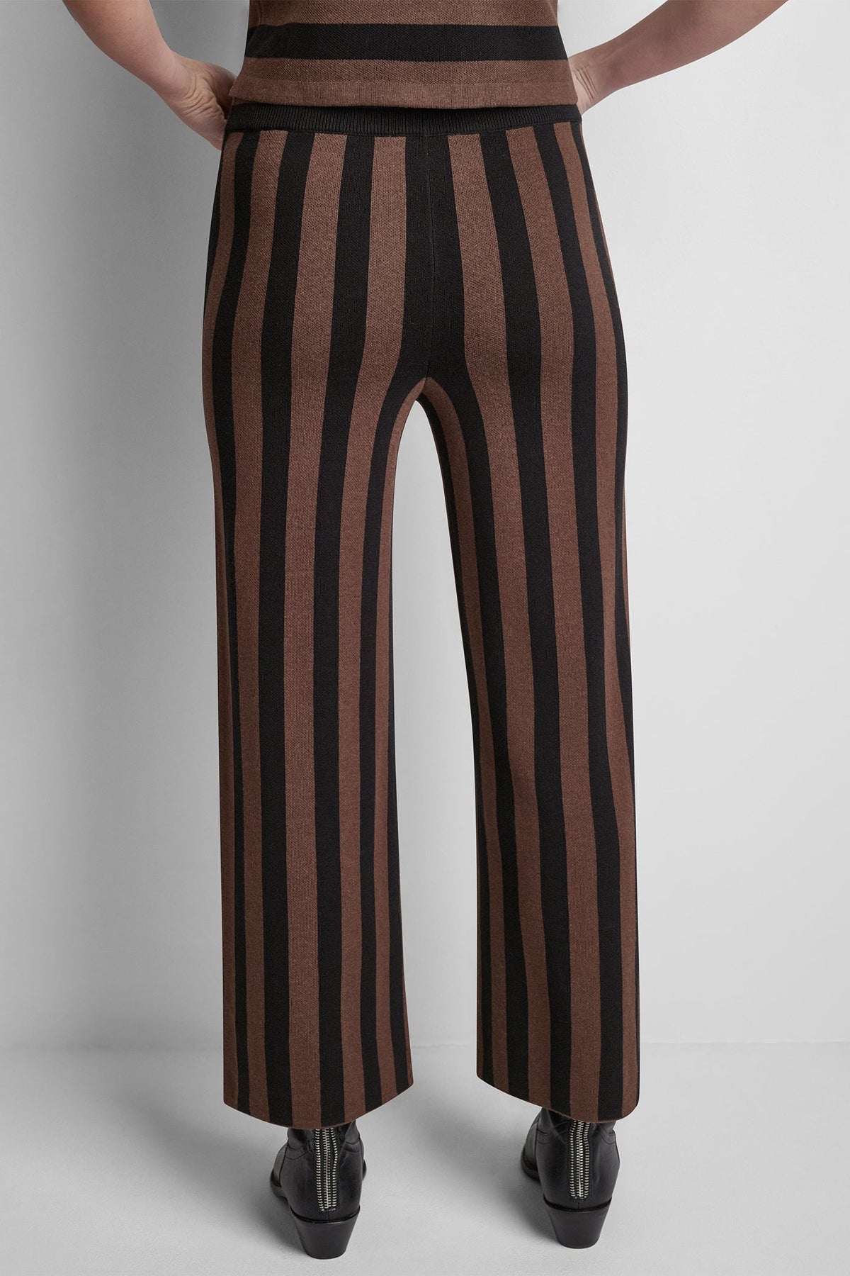DKNY HIGH-RISE STRIPED PULL-ON FLARE PANT
