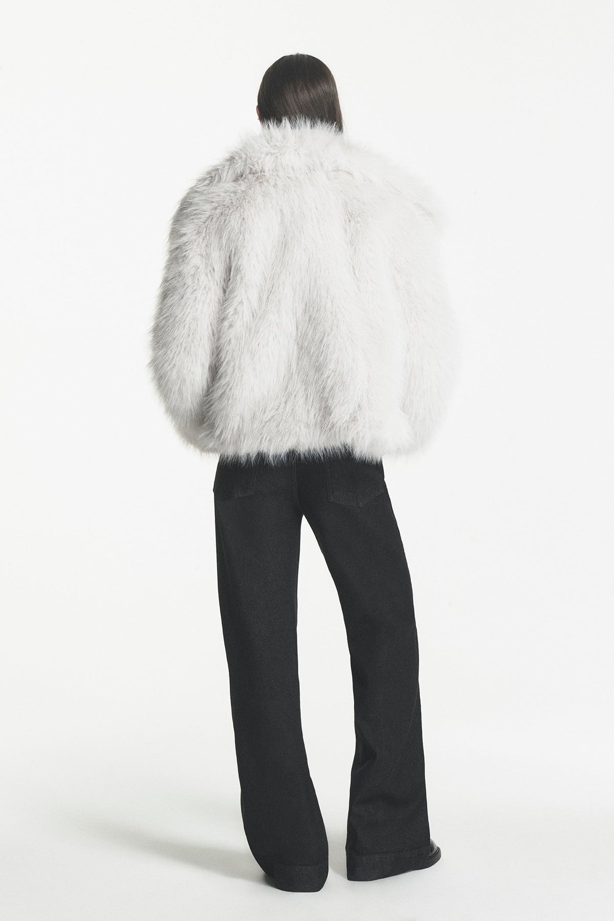 DKNY SHORT FAUX FUR JACKET