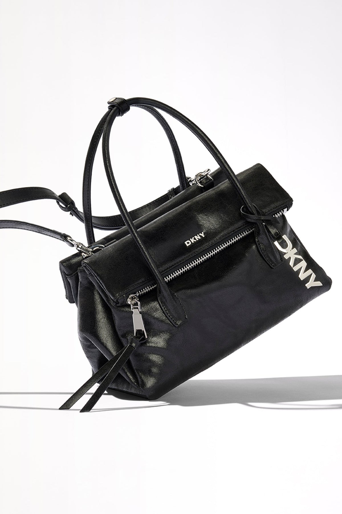 DKNY RIVINGTON MEDIUM LOGO SATCHEL