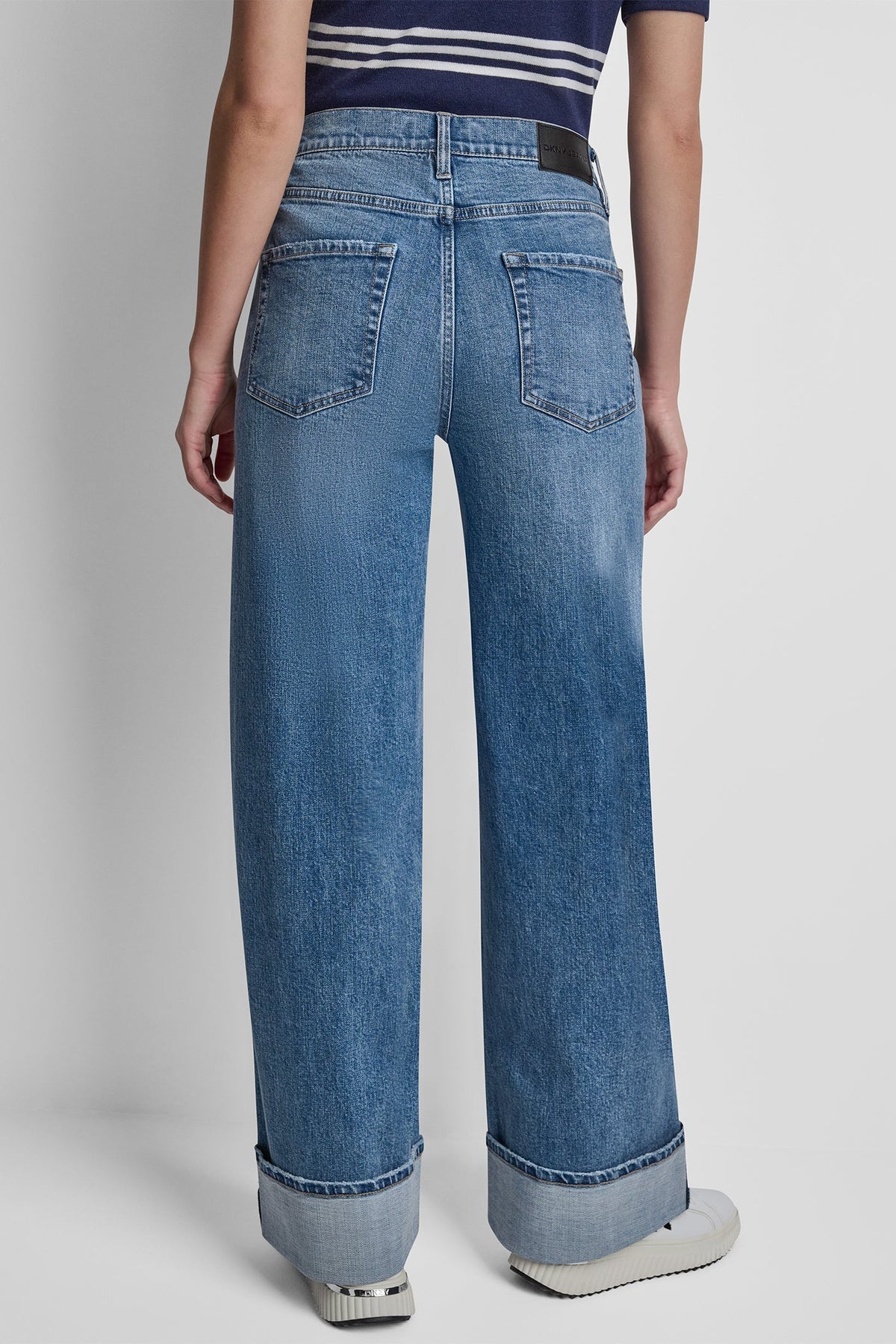 DKNY HIGH-RISE CUFFED WIDE LEG