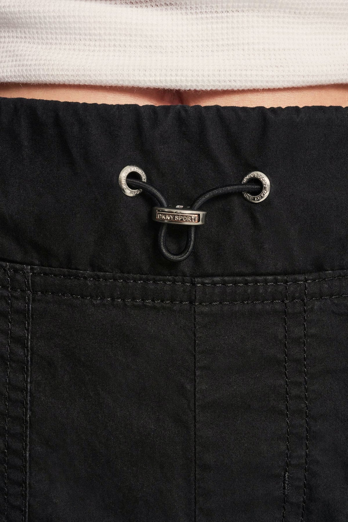 DKNY HIGH-RISE SLIM UTILITY JOGGER