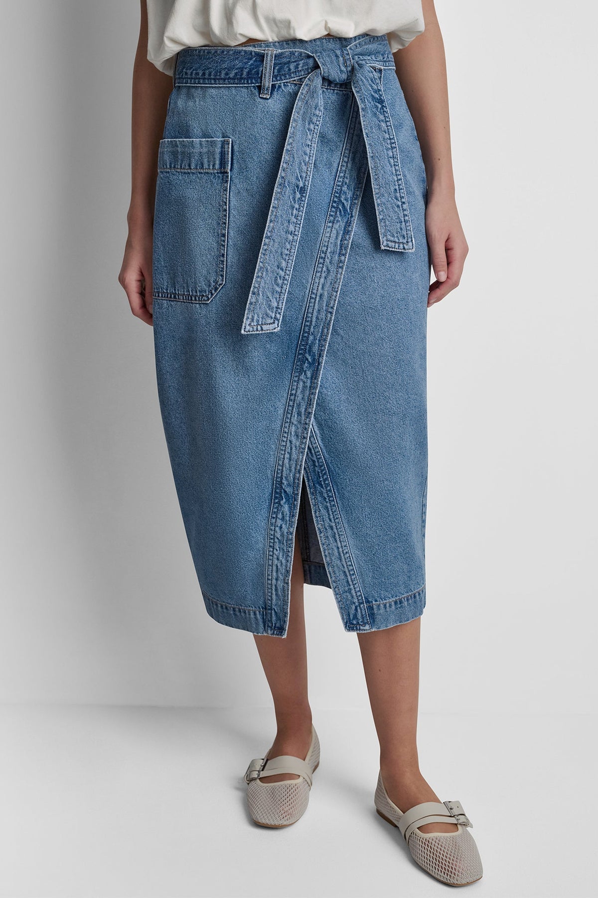 DKNY HIGH-RISE DENIM WRAP SKIRT