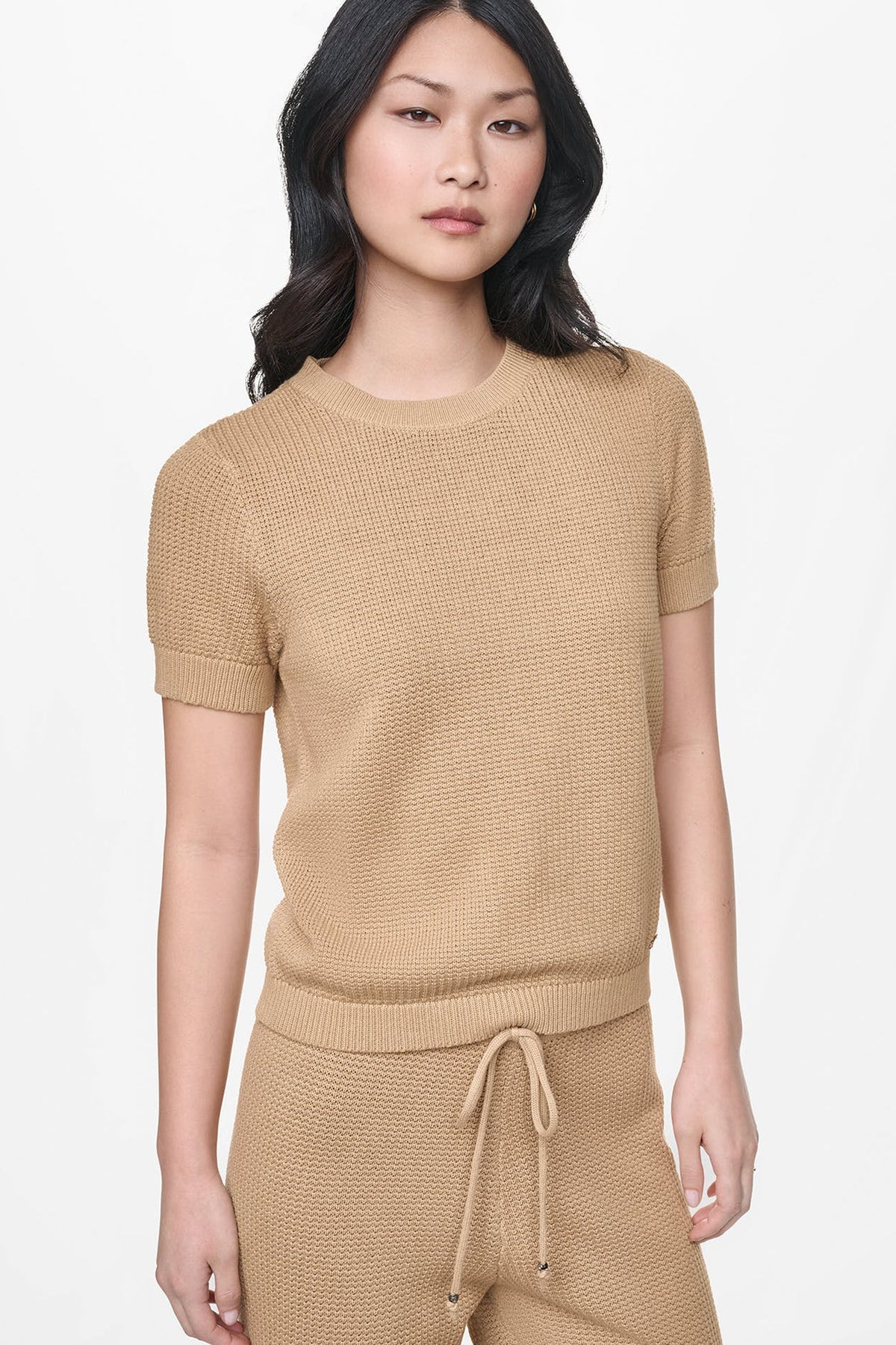 DKNY SHORT SLEEVE TUCK STITCH SWEATER