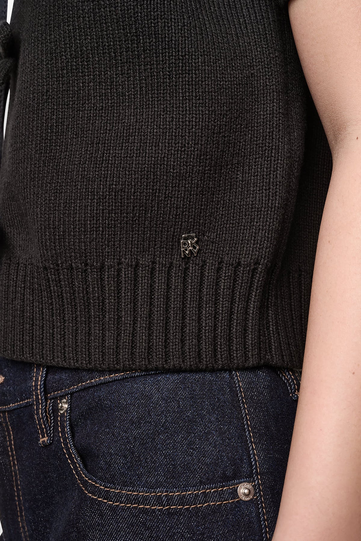 DKNY SHORT SLEEVE TIE FRONT POLO SWEATER