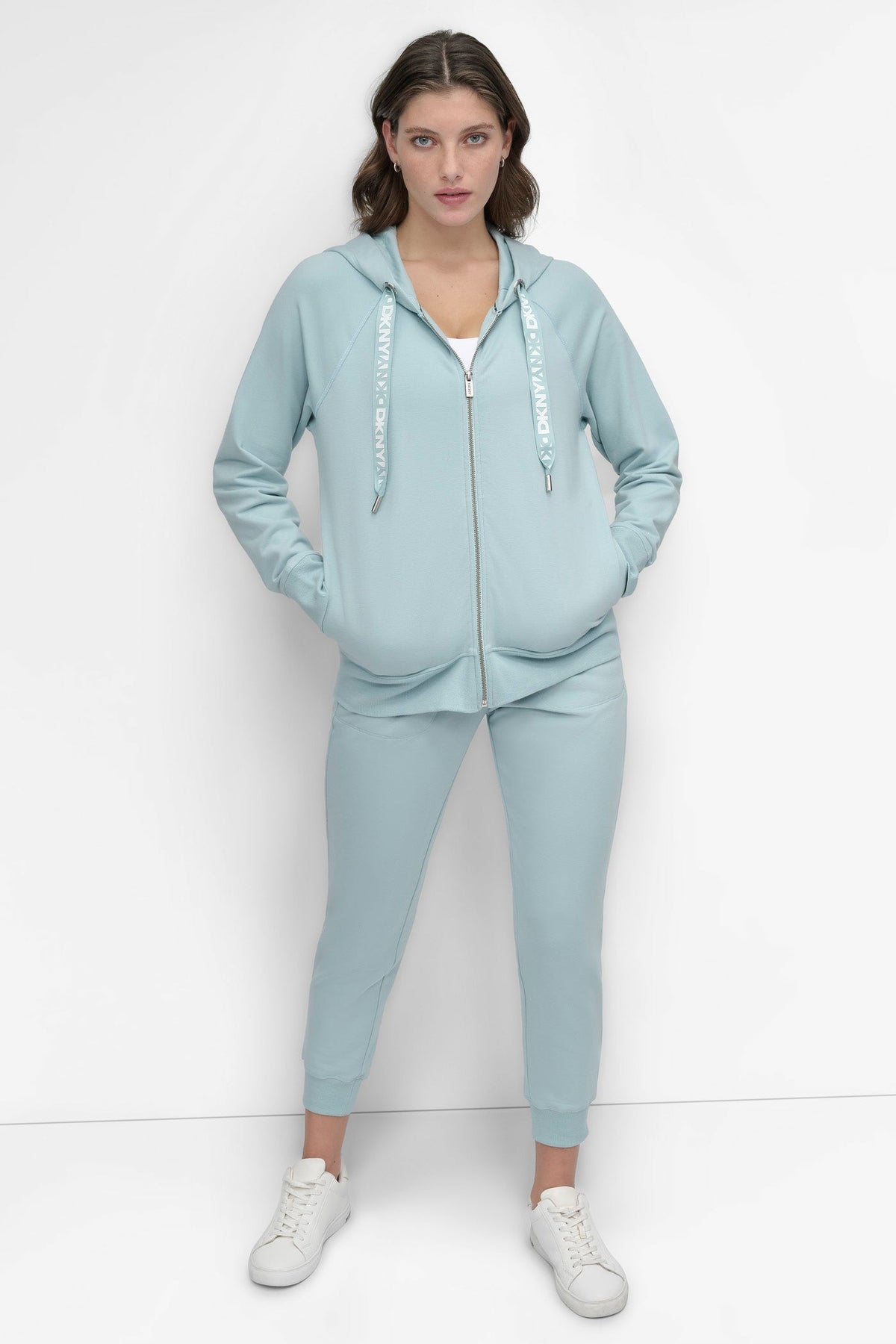 DKNY TWO-TONE LOGO DRAWSTRING HOODIE