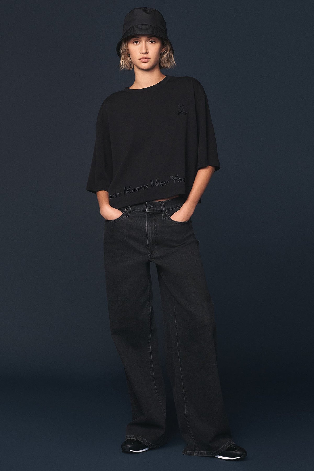 DKNY DKNY X YANKEES CROPPED TEE