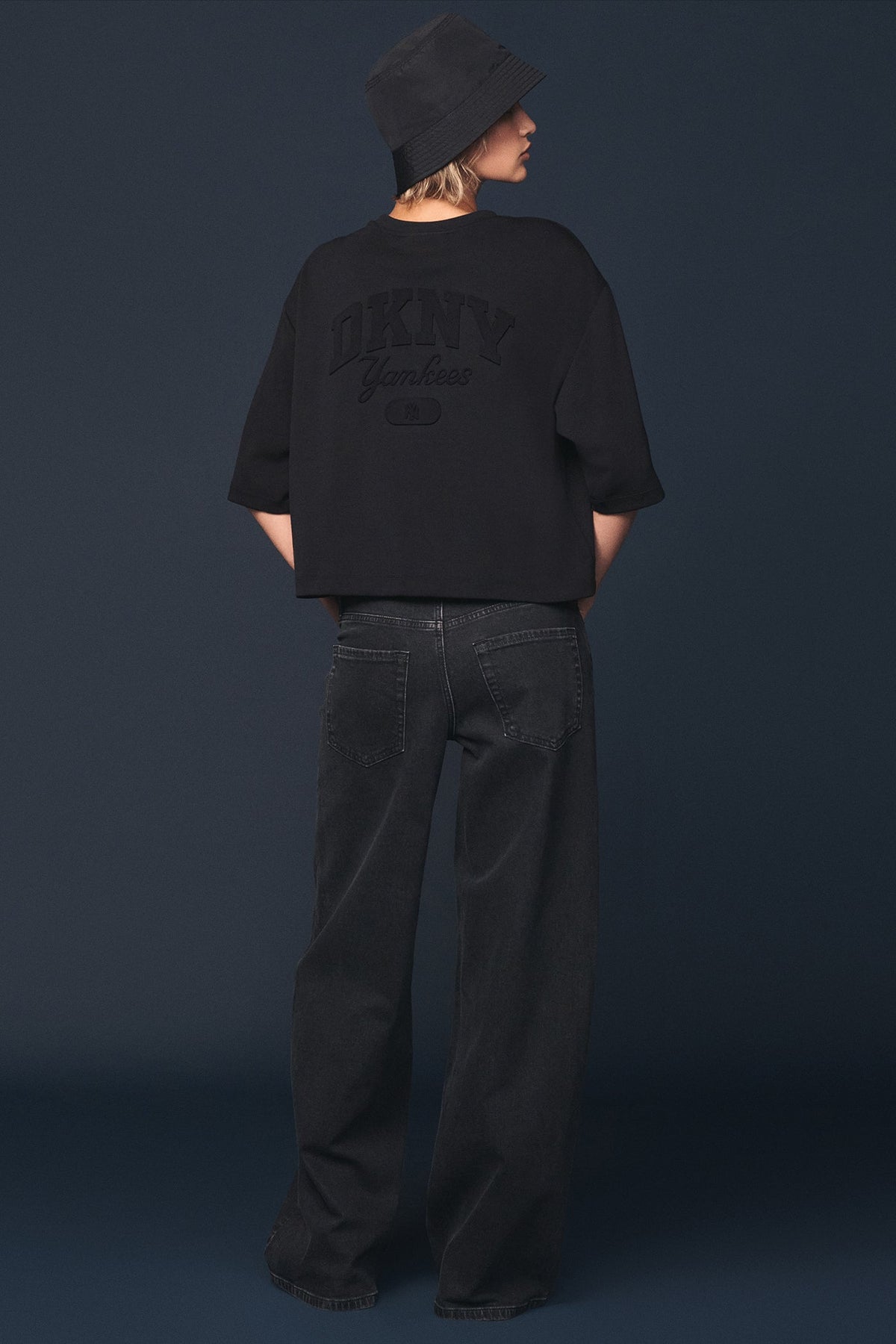 DKNY DKNY X YANKEES CROPPED TEE