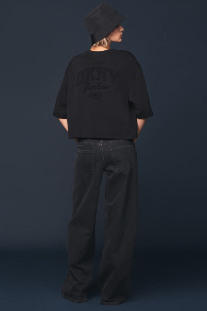 DKNY DKNY X YANKEES CROPPED TEE