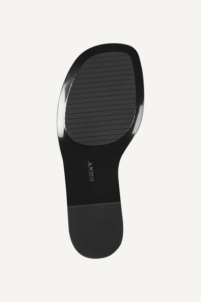 DKNY COLUMBA FLAT SLIDE