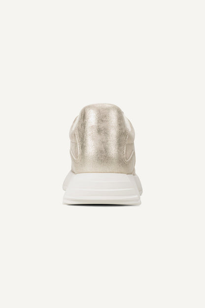 DKNY NAPLES LACE UP SNEAKER