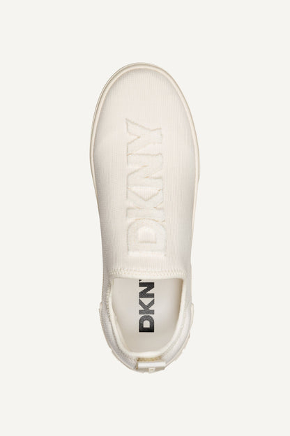 DKNY MAIZE SLIP ON SNEAKER