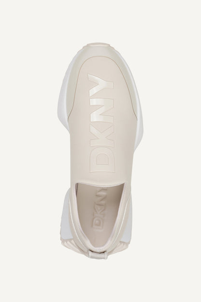 DKNY NALLEN SLIP-ON SNEAKER
