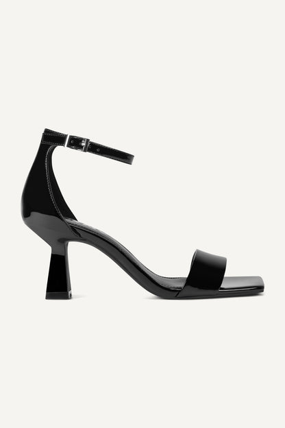 DKNY KRAZZ ANKLE STRAP SANDAL