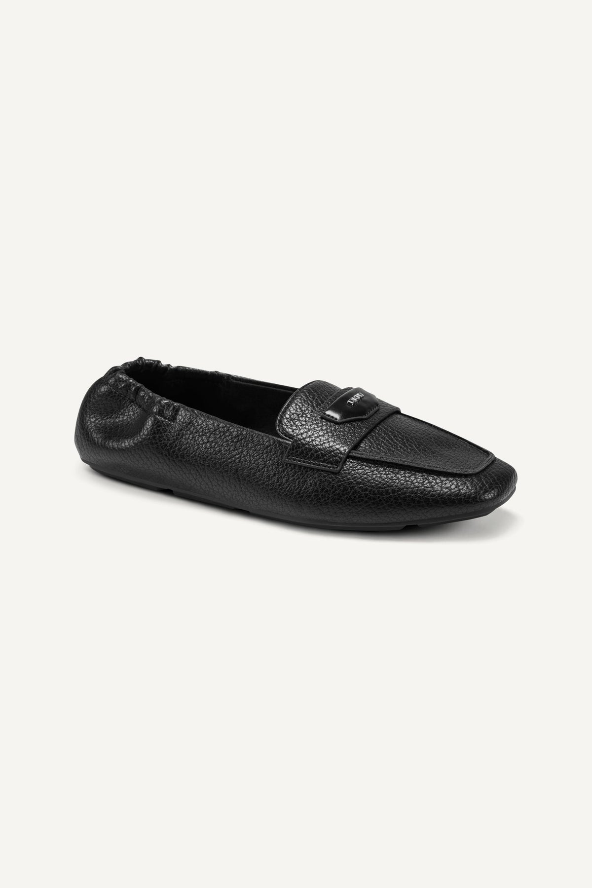 DKNY DELMAR DRIVER