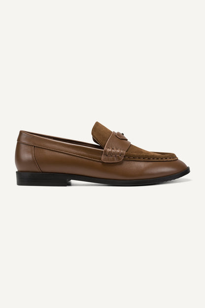 DKNY DAYKIN LOAFER