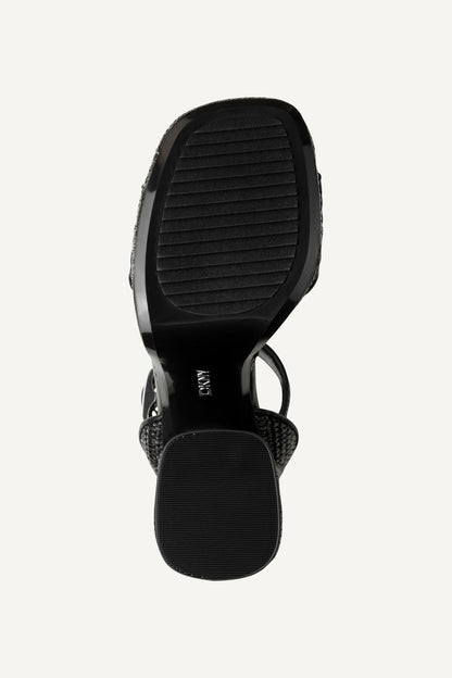 DKNY SCOTIA ANKLE STRAP SANDAL