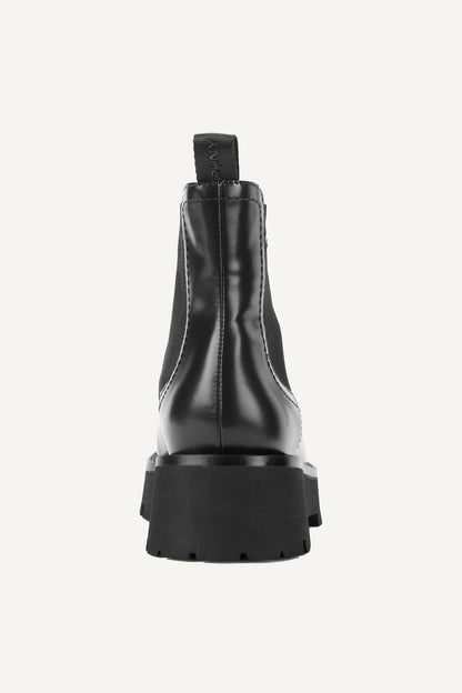 DKNY SENNI CHELSEA BOOT