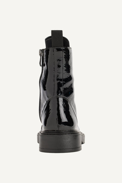 DKNY MALAYA LACE UP BOOT