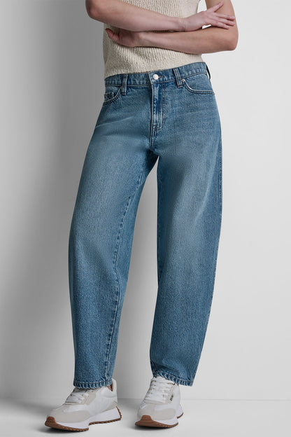 DKNY MID-RISE BABY BARREL LEG