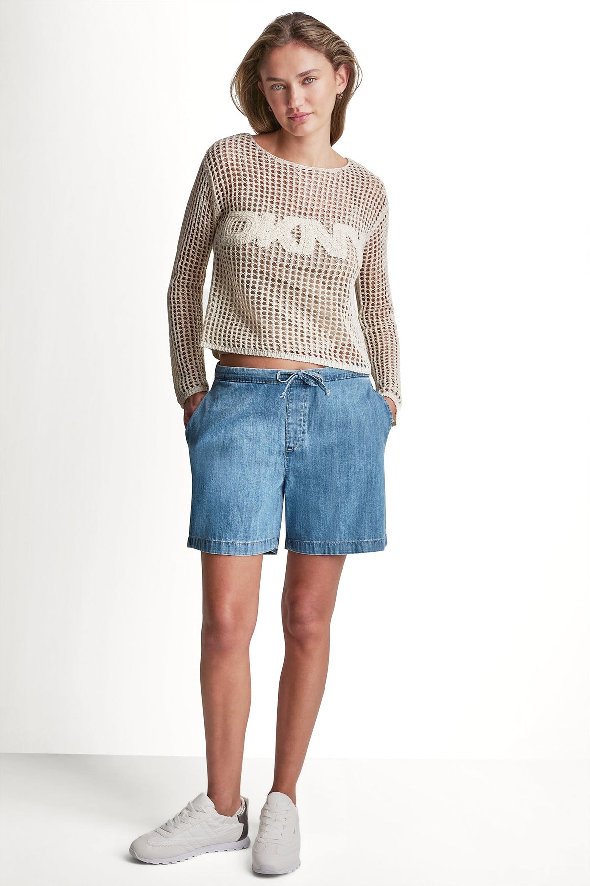 DKNY MID-RISE RELAXED DENIM SHORT WITH DRAWCORD
