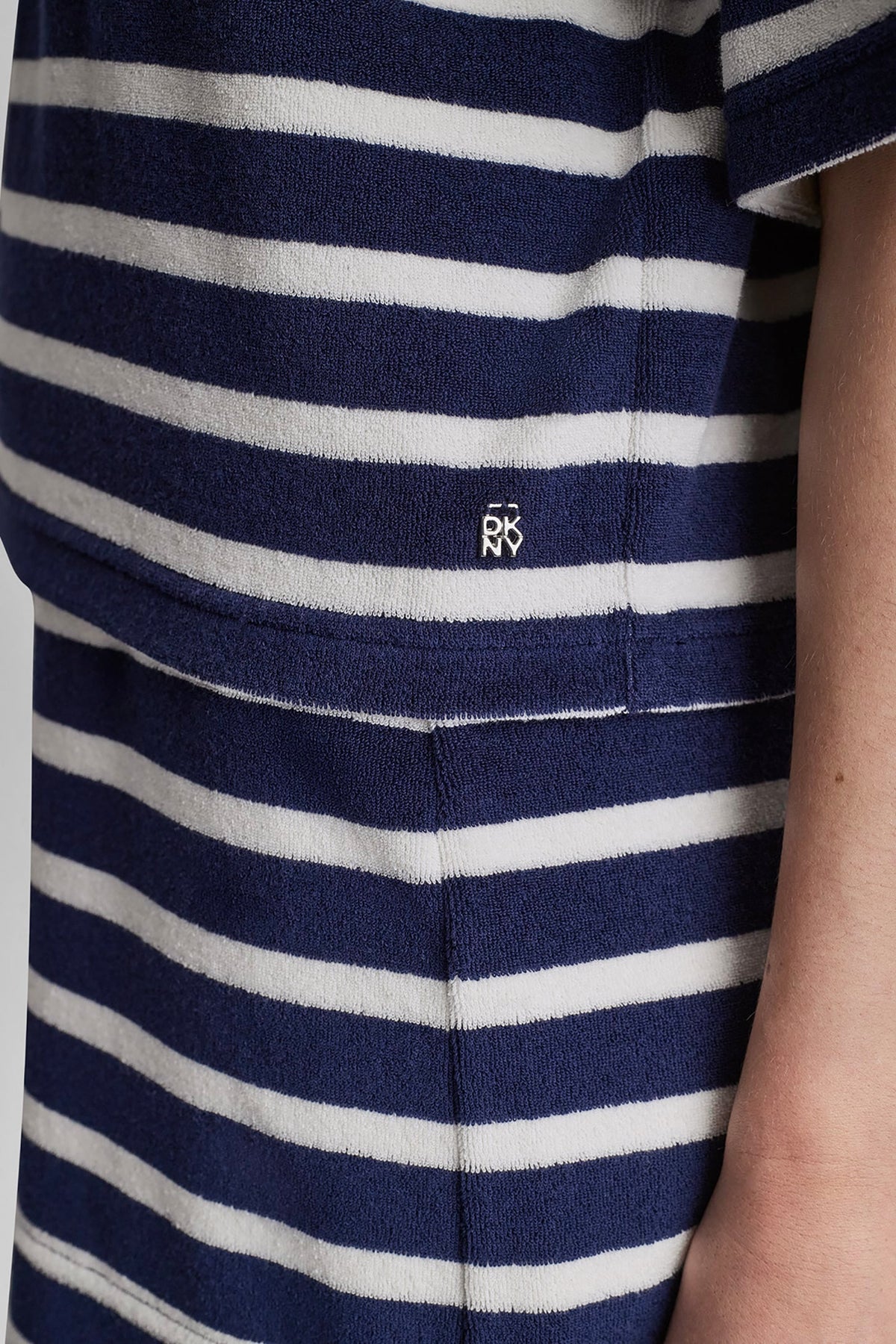 DKNY TOWELLING TERRY STRIPE BOXY POLO