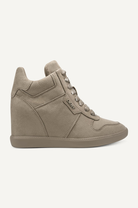 DKNY SEREINA LACE UP SNEAKER
