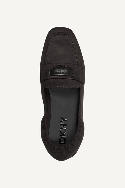DKNY DELMAR DRIVER