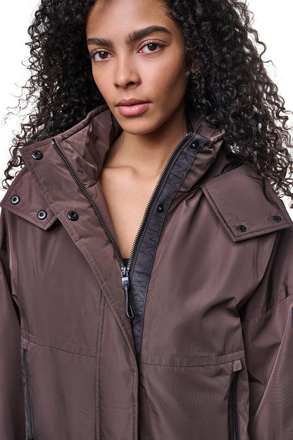 DKNY OVERSIZED LOGO HOODED JACKET