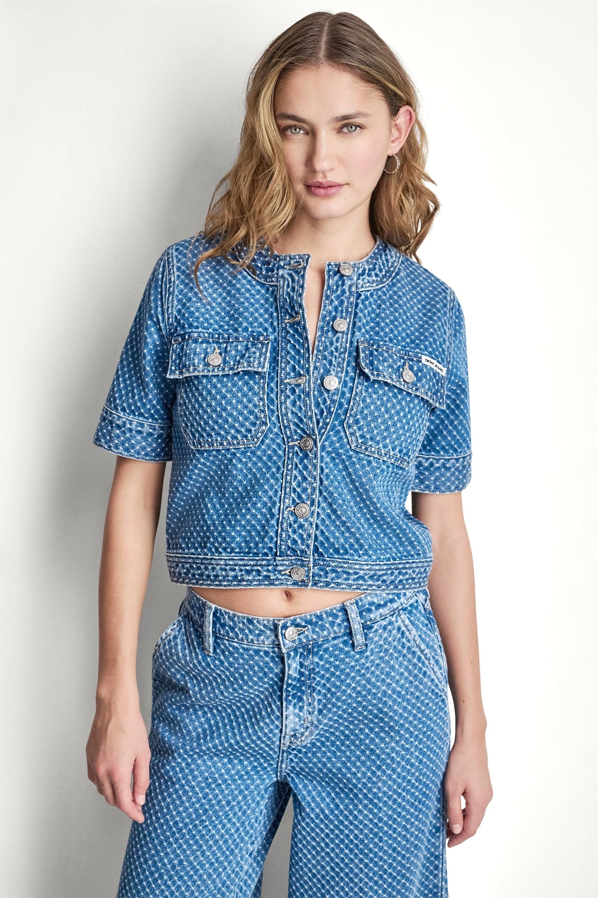 DKNY PATCH POCKET DENIM SHIRT JACKET