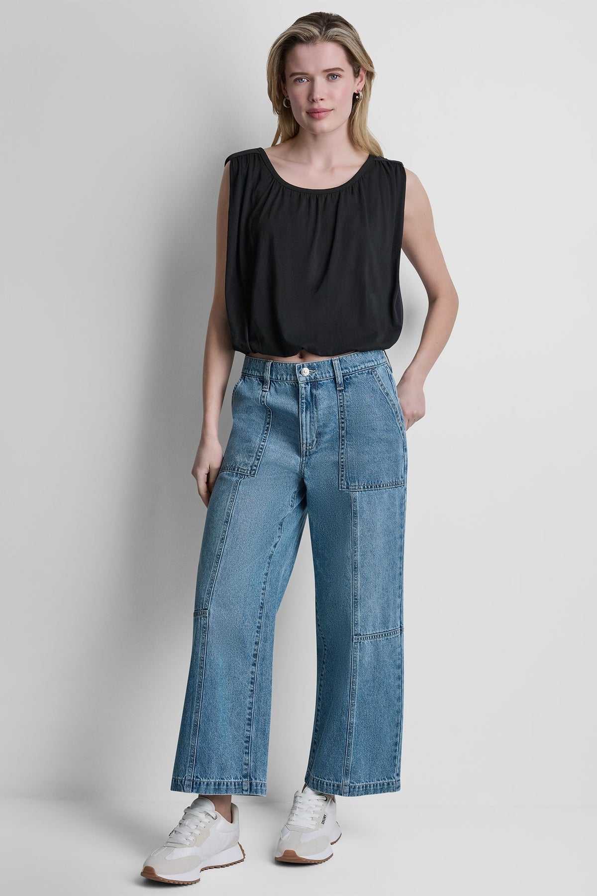 DKNY HIGH-RISE WIDE-LEG UTILITY ANKLE JEAN