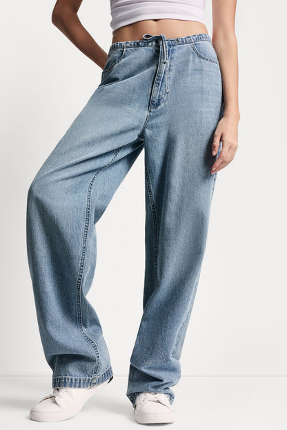 DKNY MID-RISE RELAXED STRAIGHT LEG WITH DRAWCORD