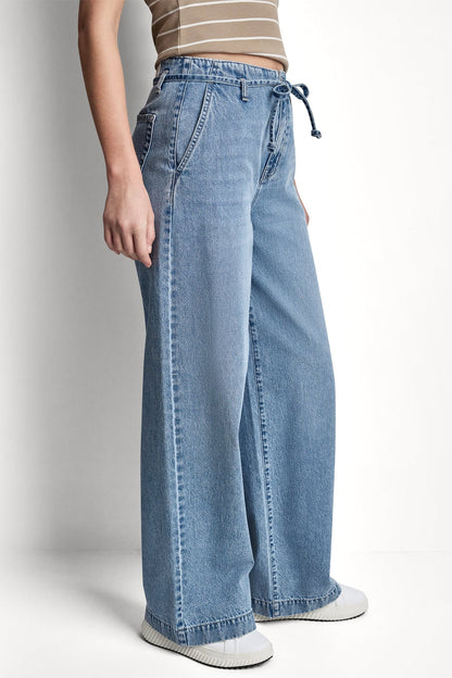 DKNY HIGH-RISE WIDE LEG JEAN