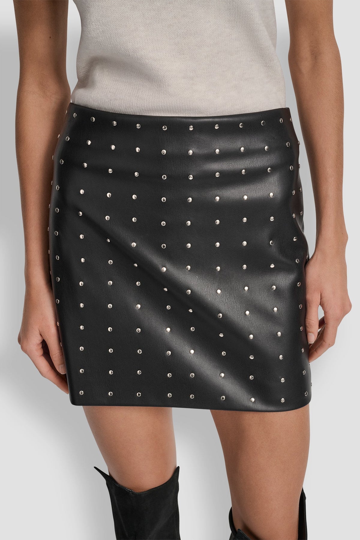 DKNY EMBELLISHED FAUX LEATHER SKIRT