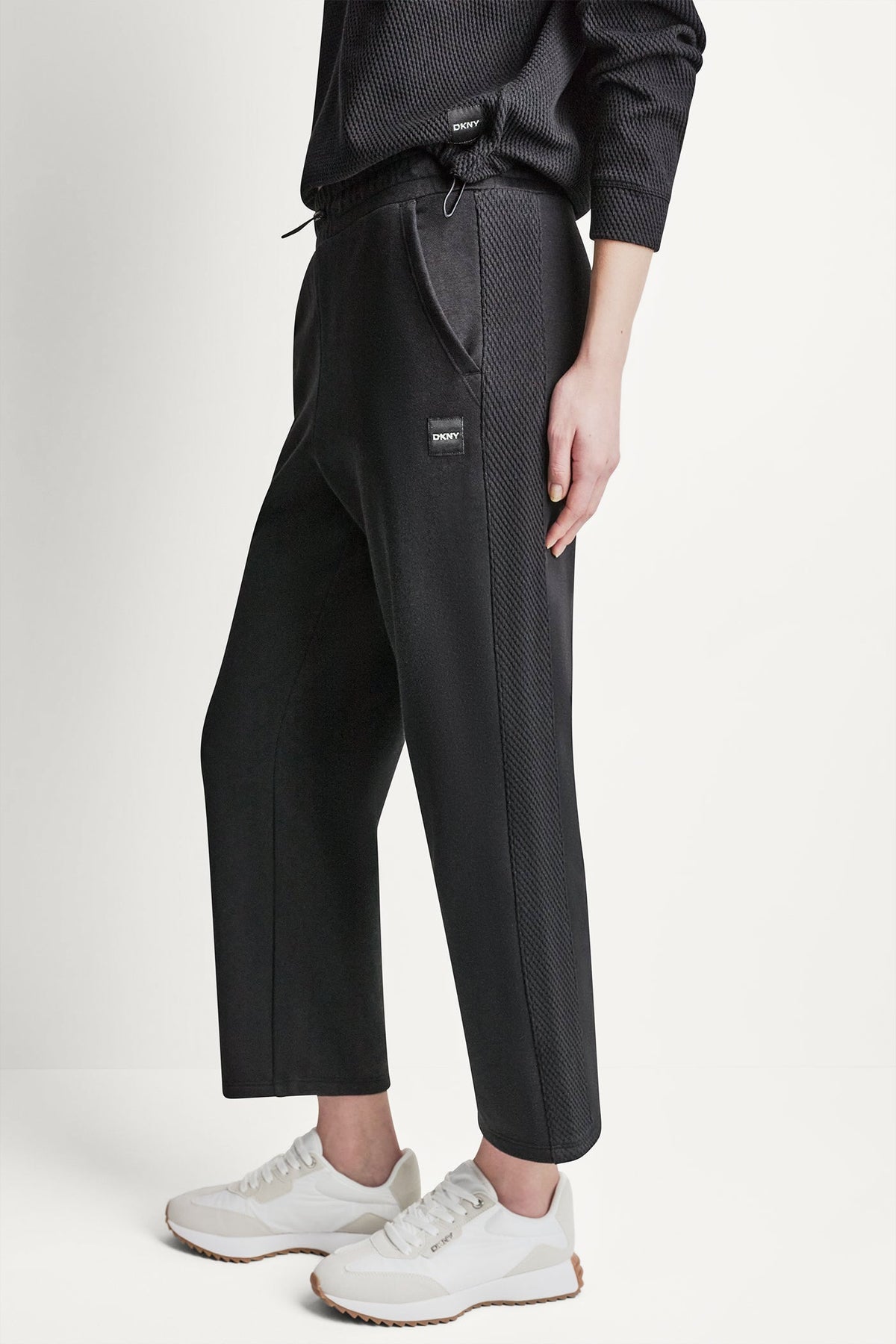 DKNY JACQUARD MIX HIGH-RISE ANKLE PANT