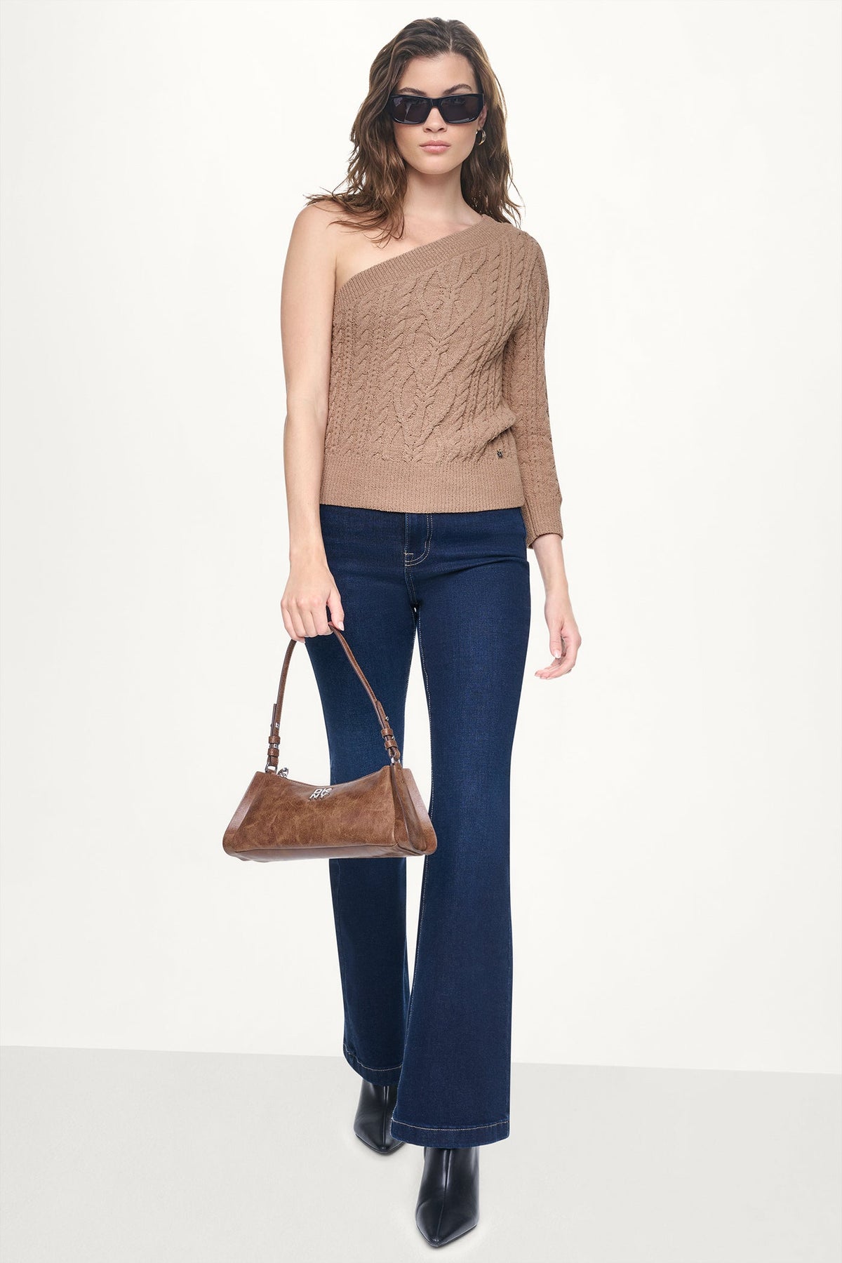 DKNY ONE SHOULDER CABLE KNIT SWEATER