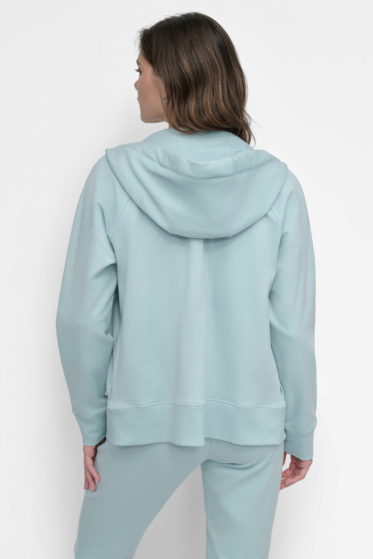 DKNY TWO-TONE LOGO DRAWSTRING HOODIE